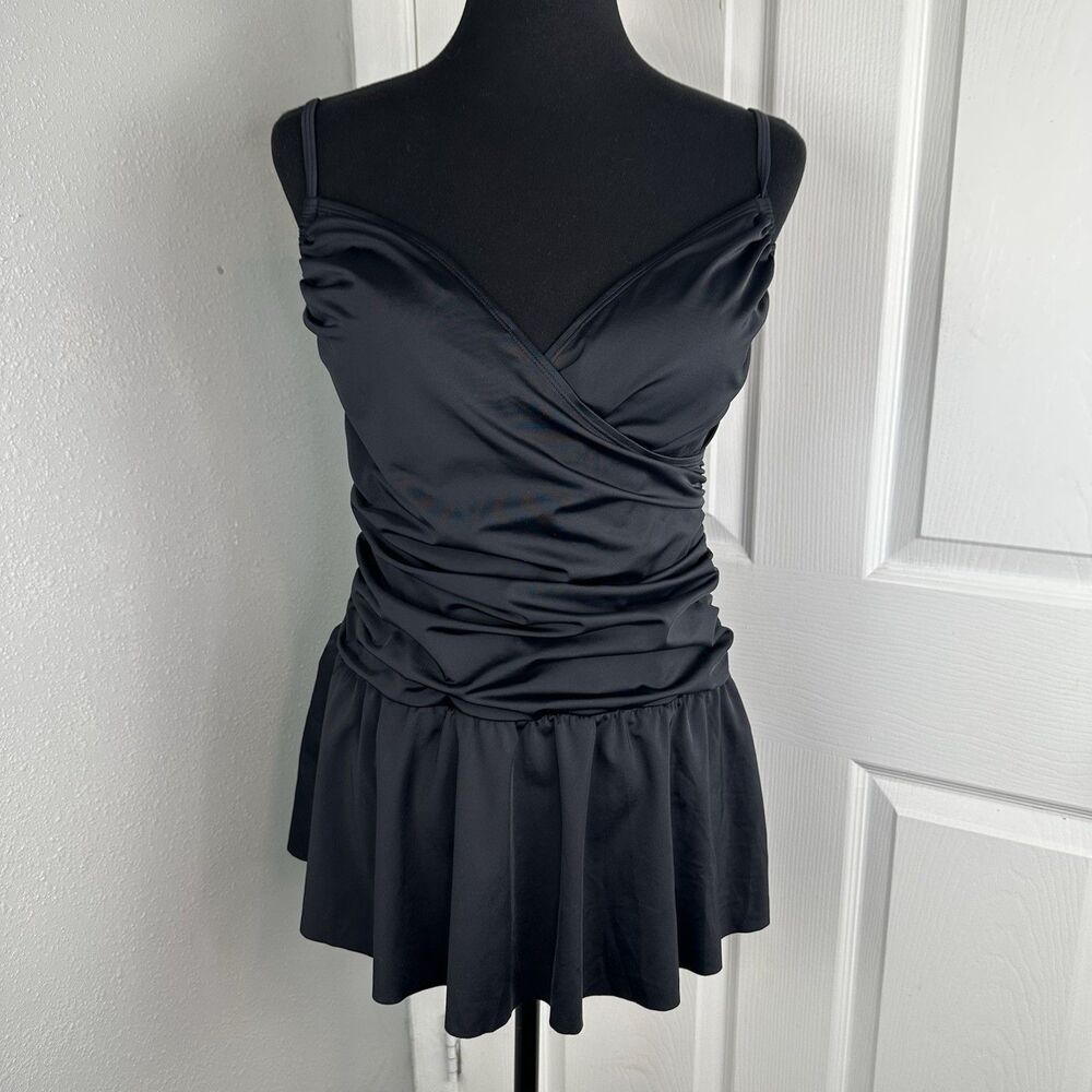 Exo Swim By Aqua Green Black One Piece Swimsuit Womens Size US 12 Ruched Skirt